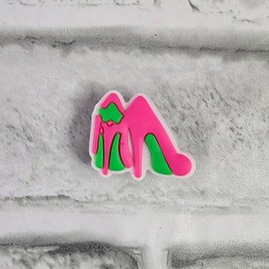 "Pumps" Charm